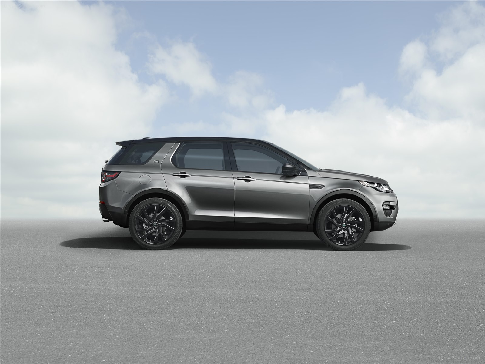 Land Rover Discovery Sport 2015